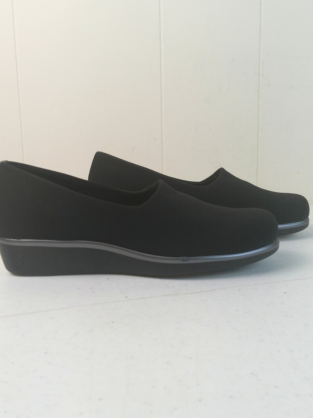 SAS Bliss Black Slip-On Comfort Loafers Women Size 7 M